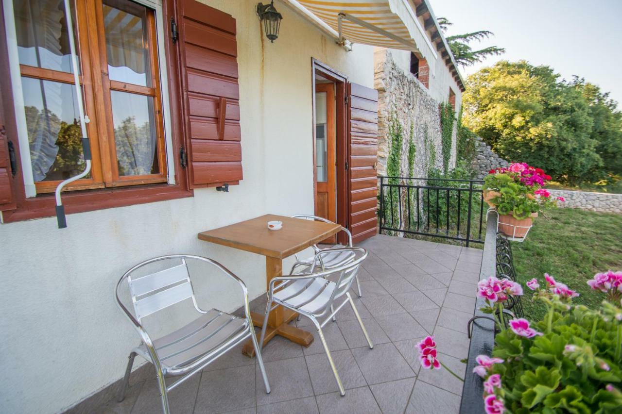 House Bruno Apartman *